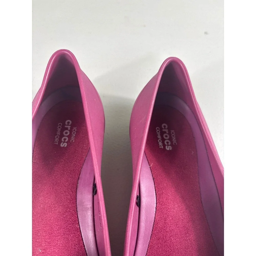 Crocs Women's Size 8 Magenta Slip On‎ Ballet Flats Iconic Comfort Shoes Clogs